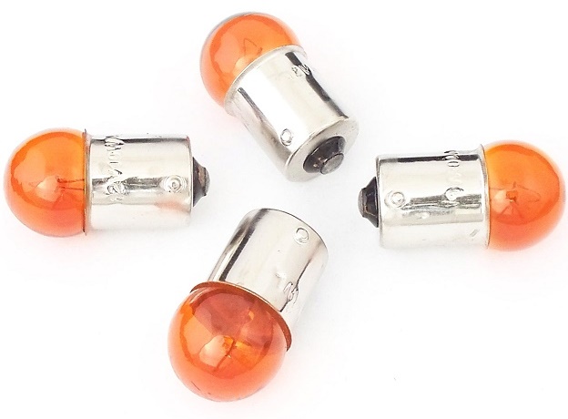 Лампа поворотов с цоколем, BA 15d, 12V10W, G18-1C, оранжевая