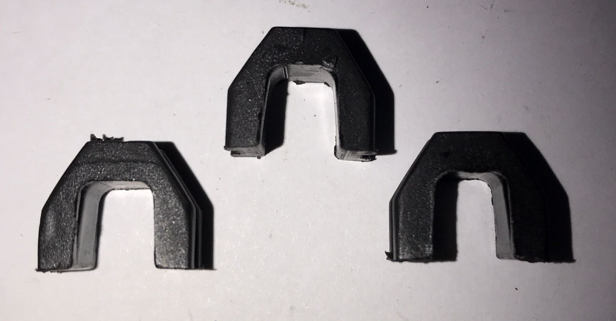 1112