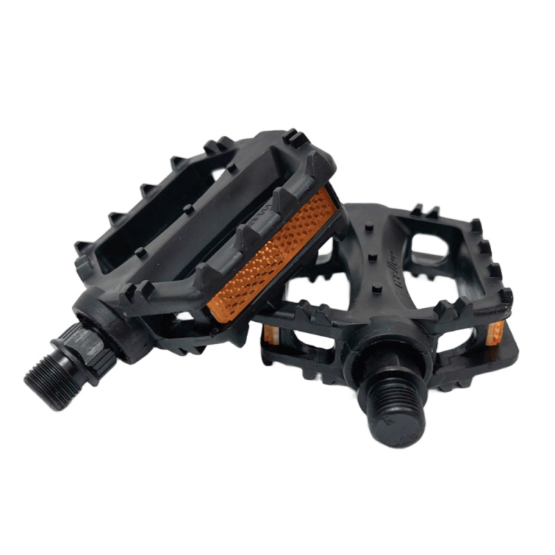 Frame 1095 Frame 1095